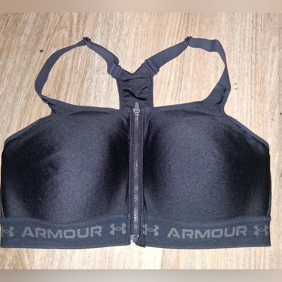 Under Armour Black Compression Sports Bra - Picture 1 of 2